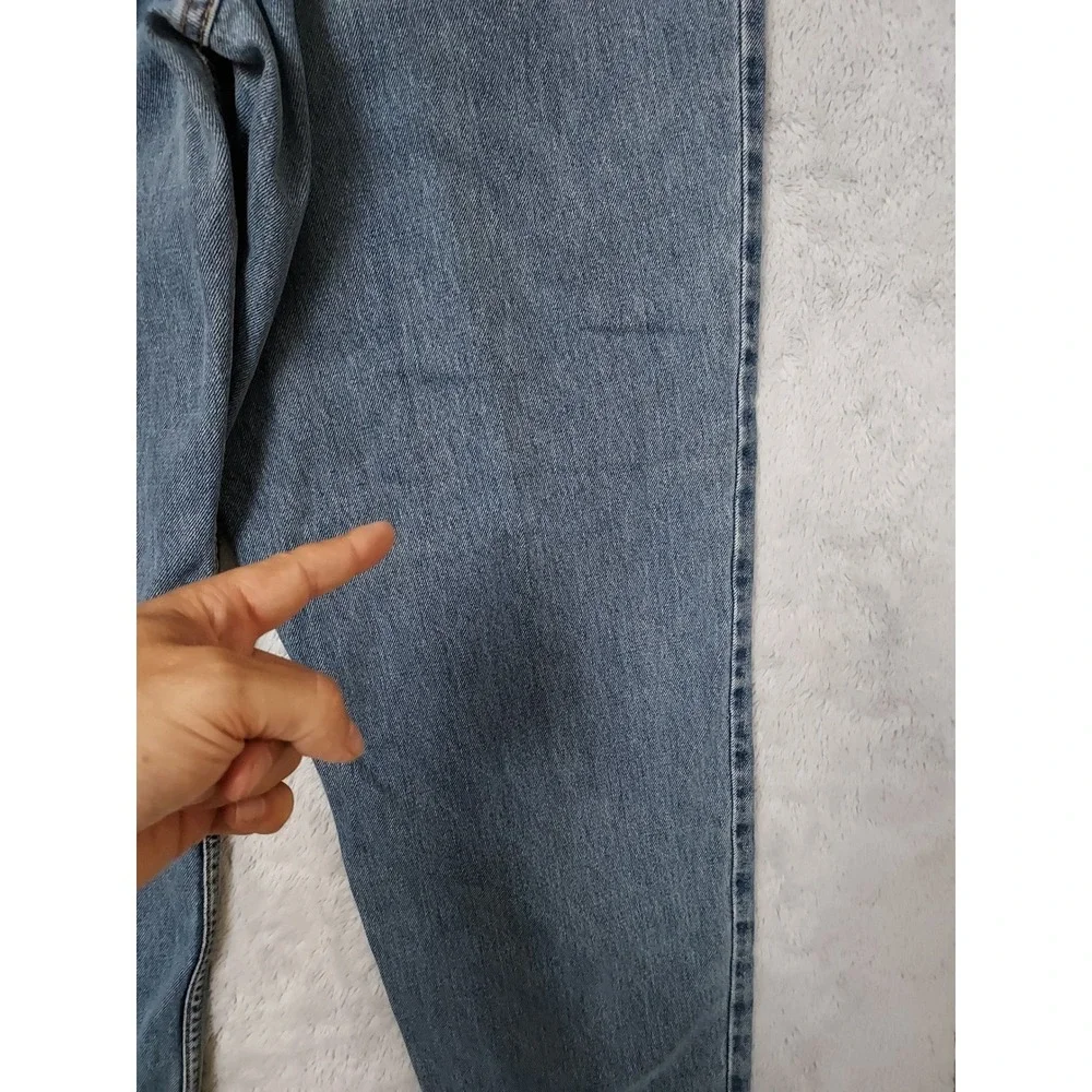 Levis item fair